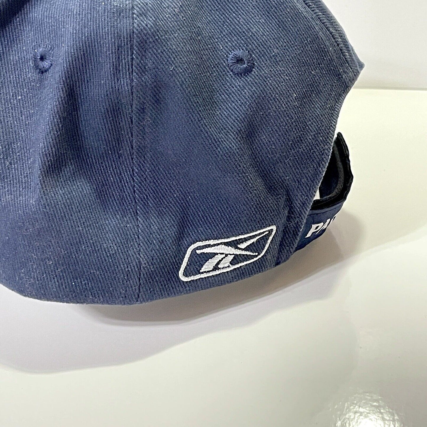New England Patriots Hat Adjustable Reebok Mens Cap Blue NFL Team 90s Y2K