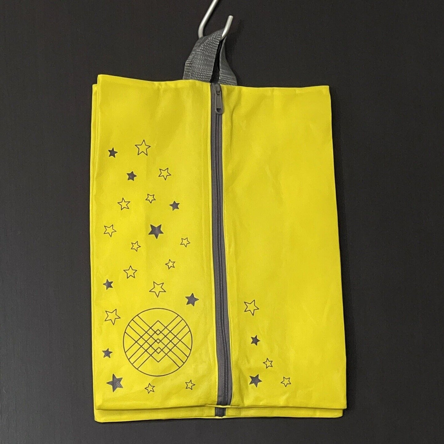 Stitch Fix TWO Dust Cover Bags Travel Shoe Tote Ba 11" X 14" Small Zipper