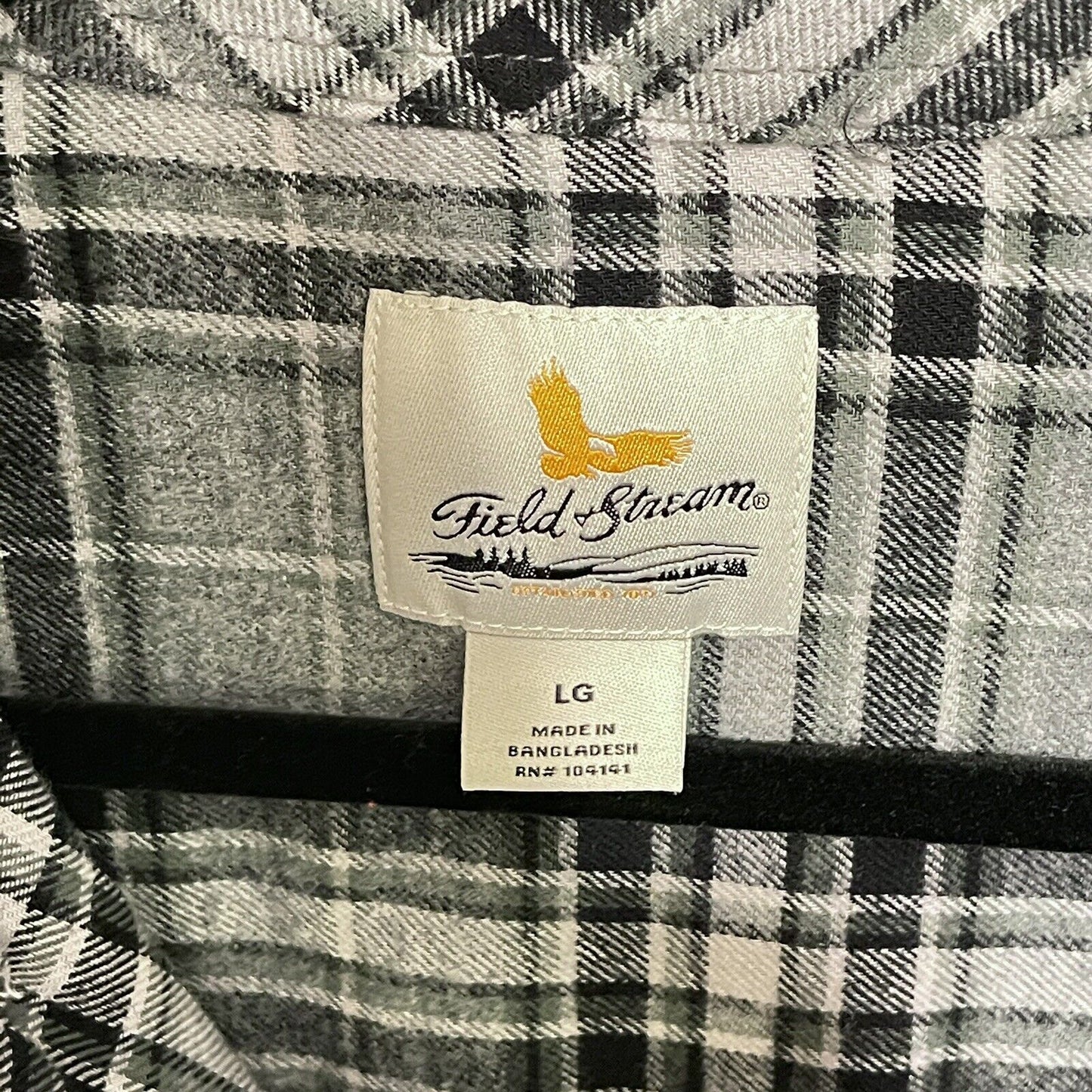 Field & Stream Mens Size L Flannel Plaid Long Sleeve Button Down Shirt Cotton