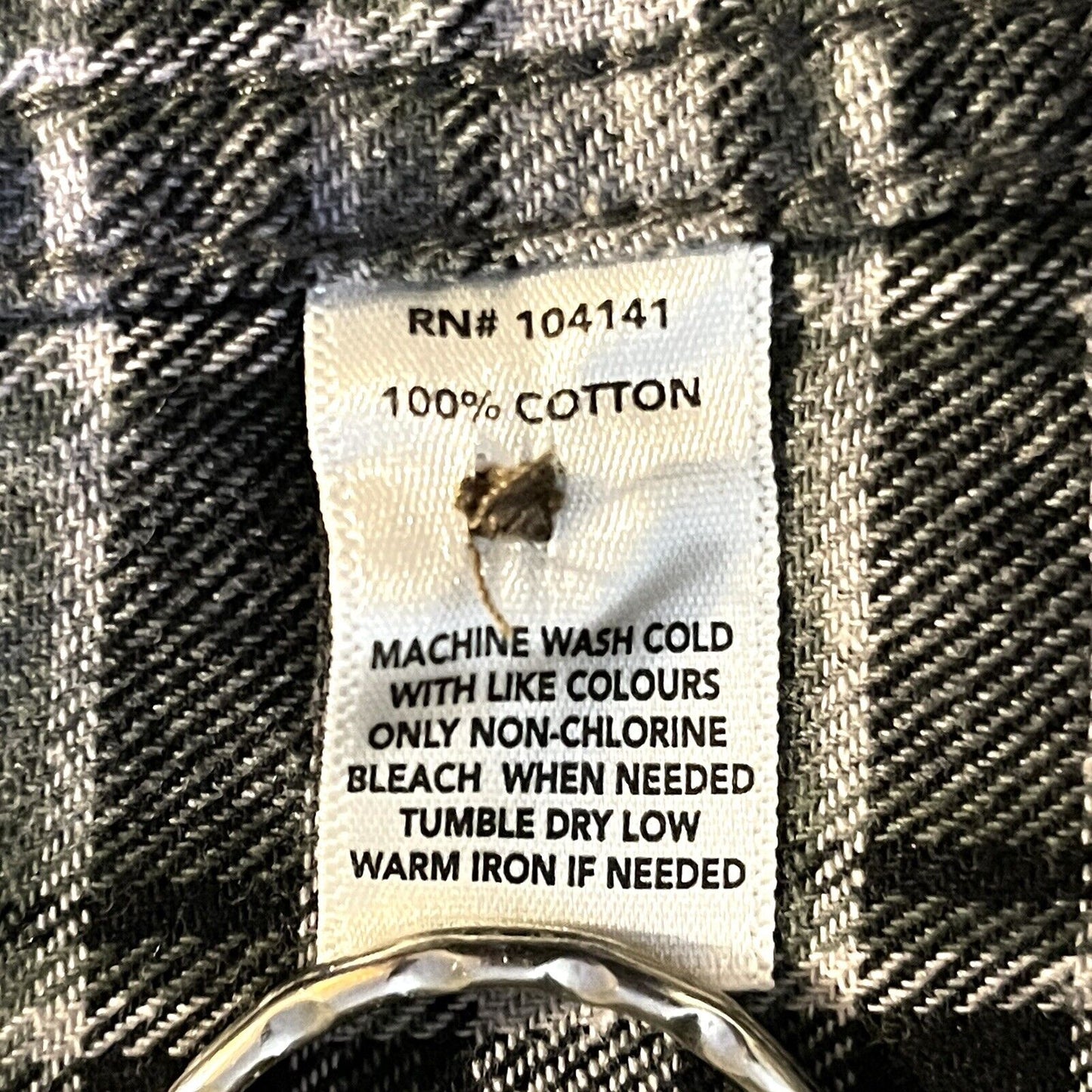 Field & Stream Mens Size L Flannel Plaid Long Sleeve Button Down Shirt Cotton