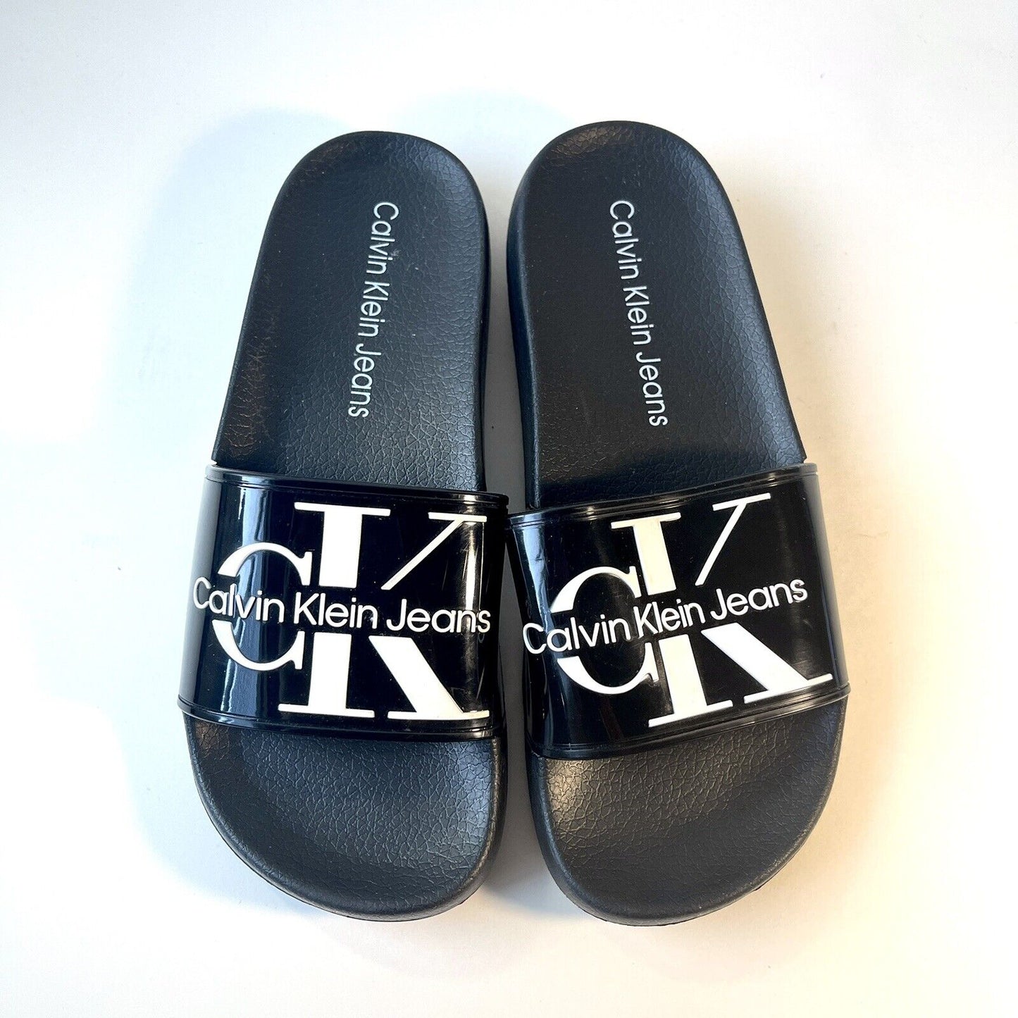 Calvin Klein Jeans Mens Size 7M Avett Monogram Logo Slide Sandal Shower Shoes