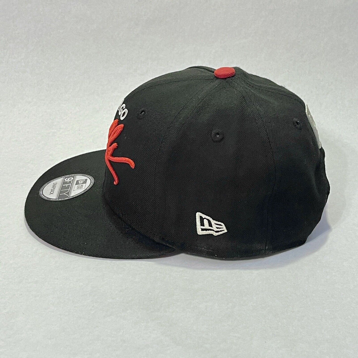 Chicago Bulls Snapback Hat 9FIFTY New Era Black Red Cap NBA Basketball Mens