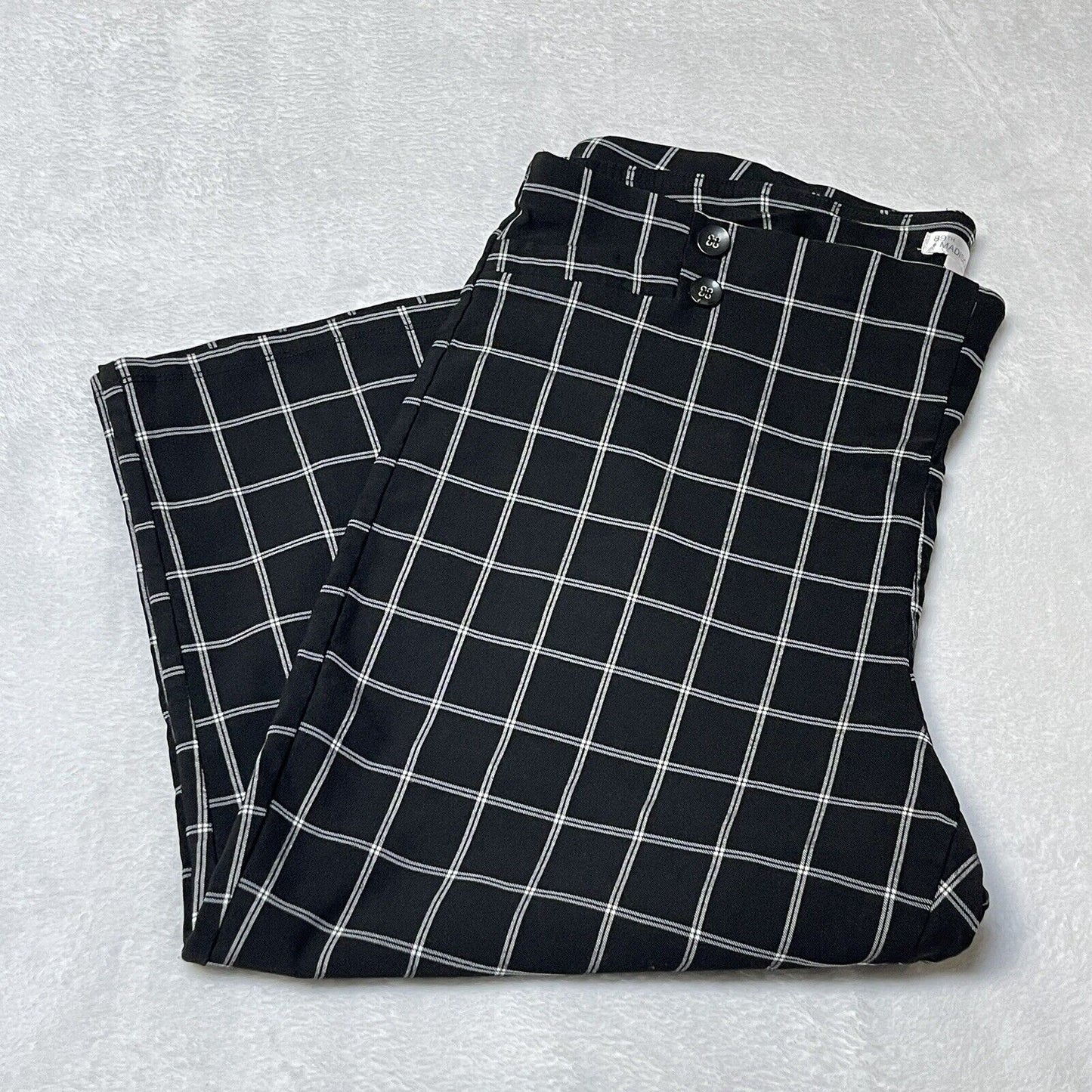 89th + Madison Capri Pants Womens 3XL Pull-On Black White Plaid Rayon Blend