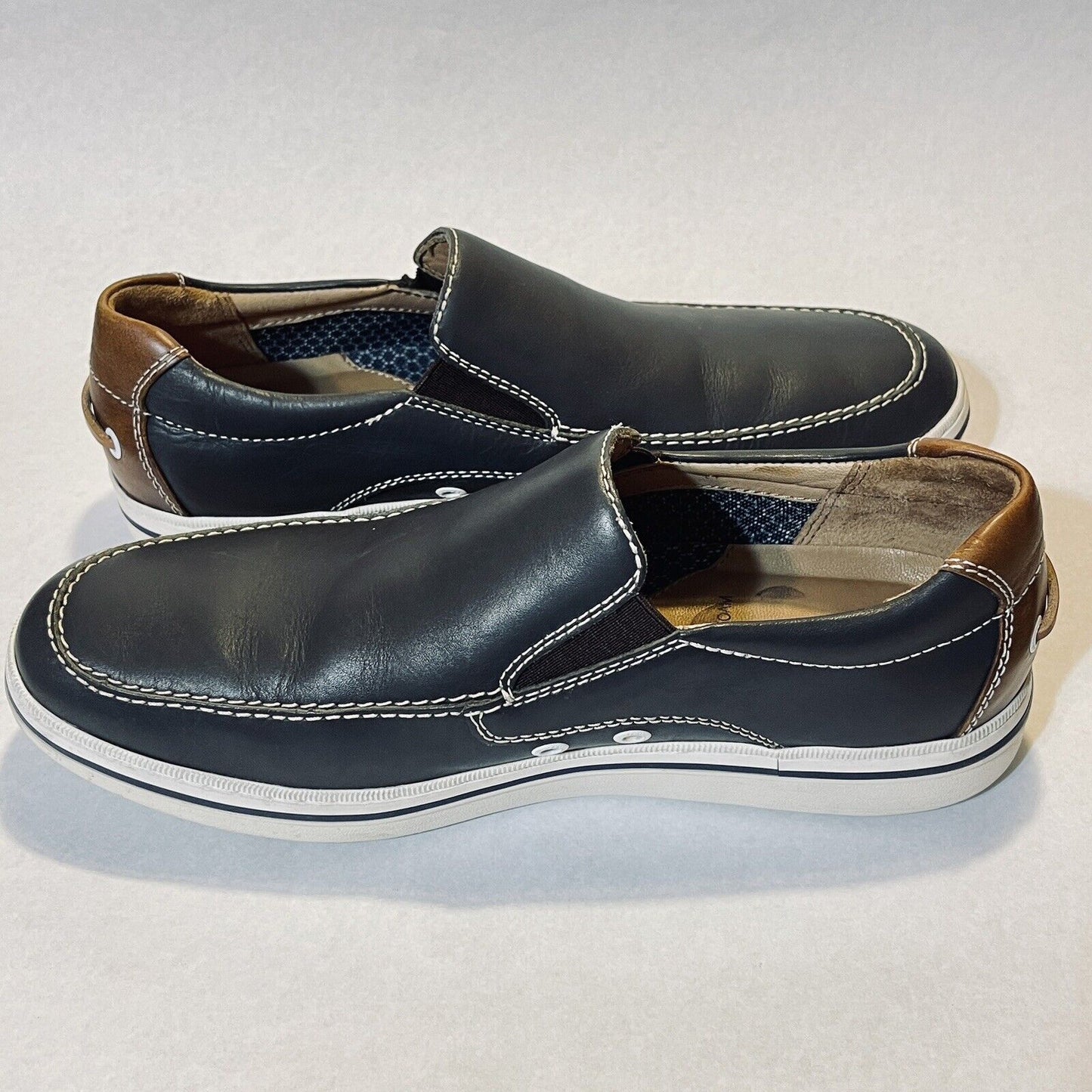 Johnston & Murphy 258309 Size 9 Bowling Moc Venetian Sneakers Shoes Black Brown
