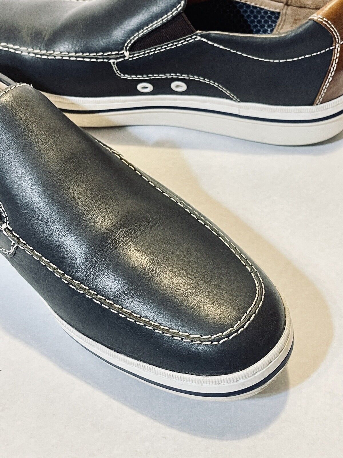 Johnston & Murphy 258309 Size 9 Bowling Moc Venetian Sneakers Shoes Black Brown