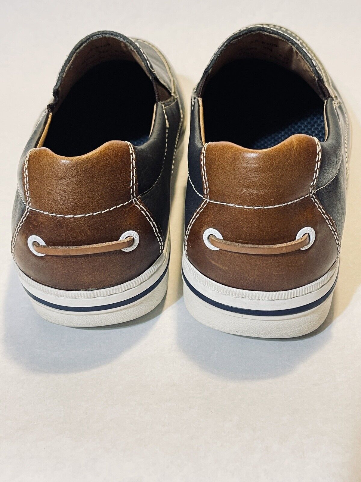 Johnston & Murphy 258309 Size 9 Bowling Moc Venetian Sneakers Shoes Black Brown