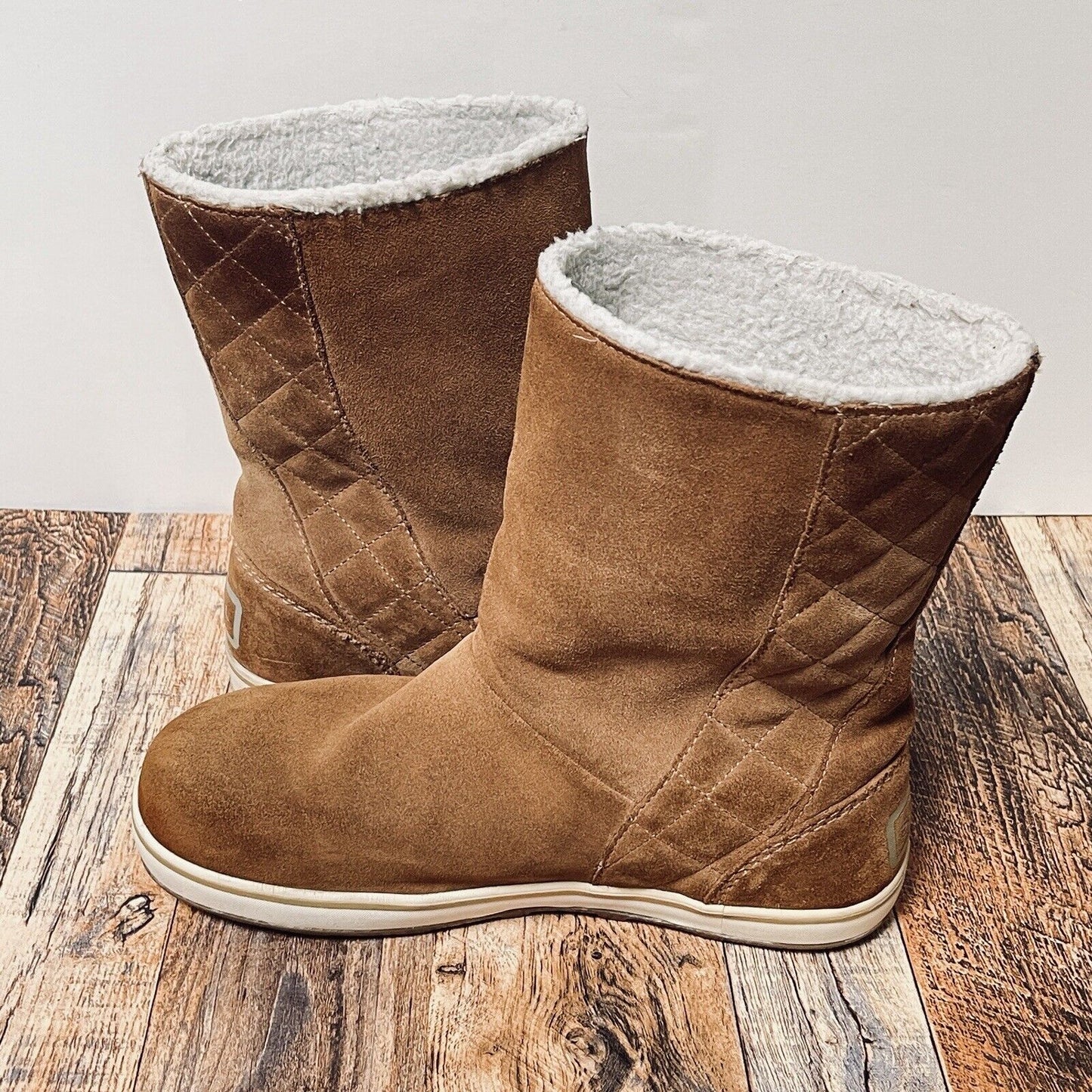 SOREL Glazy Winter Boots Waterproof Womens US 9 UK EU 40 Suede Brown Tan White