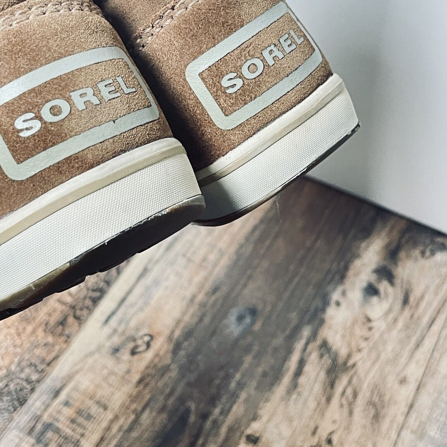 SOREL Glazy Winter Boots Waterproof Womens US 9 UK EU 40 Suede Brown Tan White