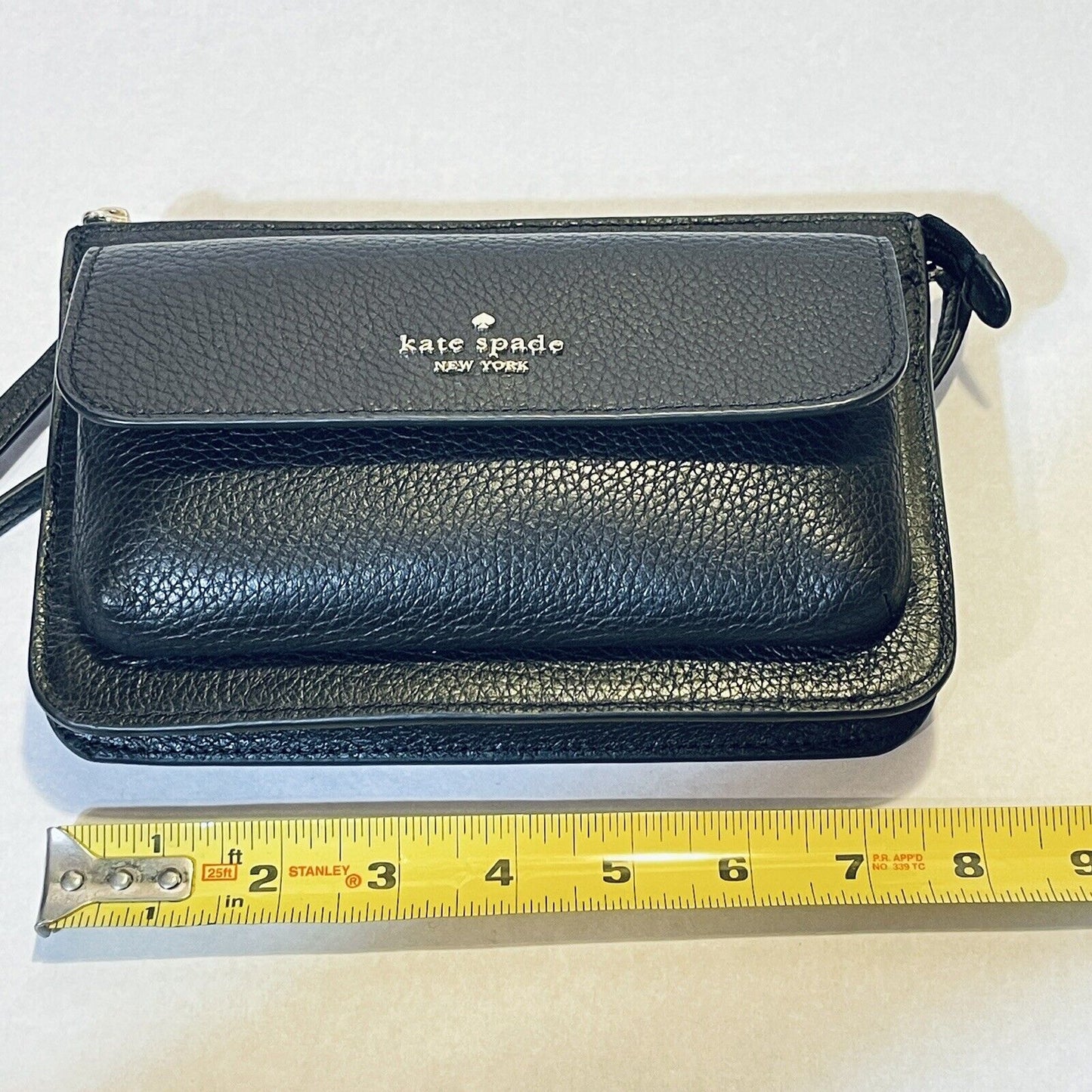 Kate Spade Leila Small Flap Crossbody Bag Pebbled Leather Pouch Purse Black Gold