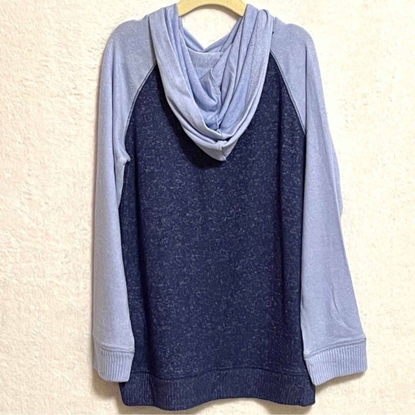 RUMI RYDER Hoodie Boys Size Small Blue Pullover Lightweight Sweatshirt Top