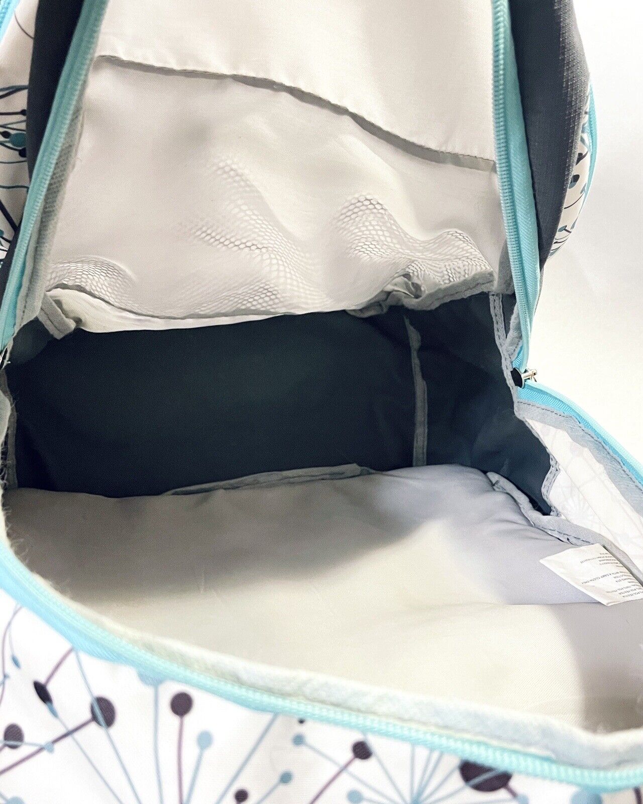 Eastsport Girls Backpack Large Novelty Print Teal White Gray Flaws