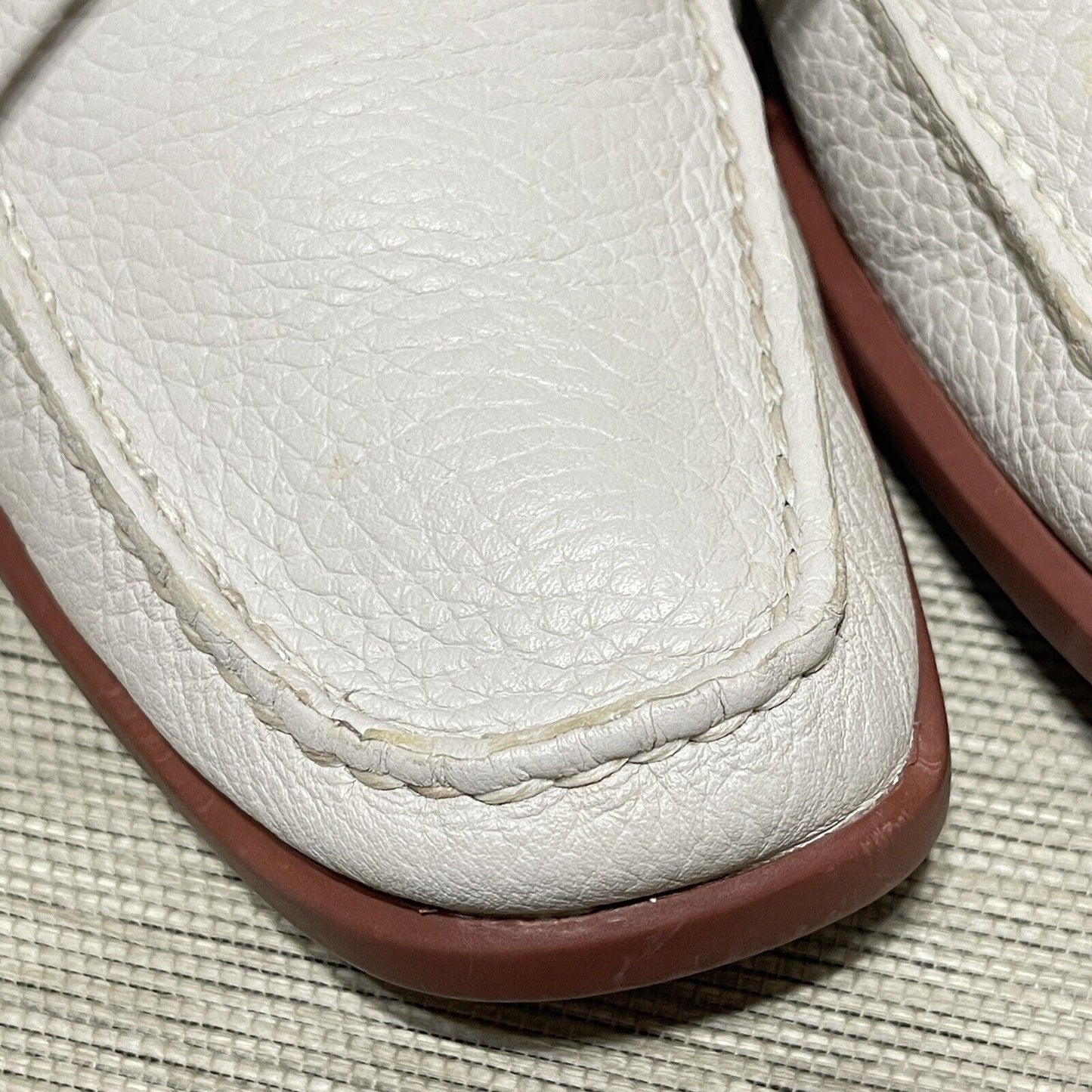 Tommy Bahama Mens Sz 10 M Barbados Boat Shoes Light Gray Leather Loafer Slip On