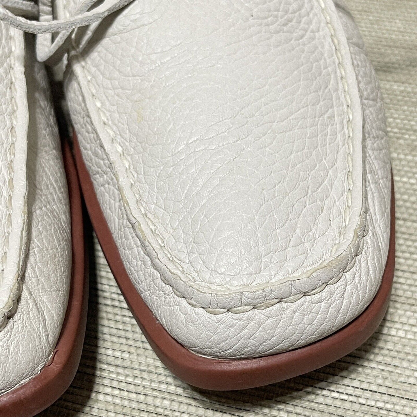 Tommy Bahama Mens Sz 10 M Barbados Boat Shoes Light Gray Leather Loafer Slip On