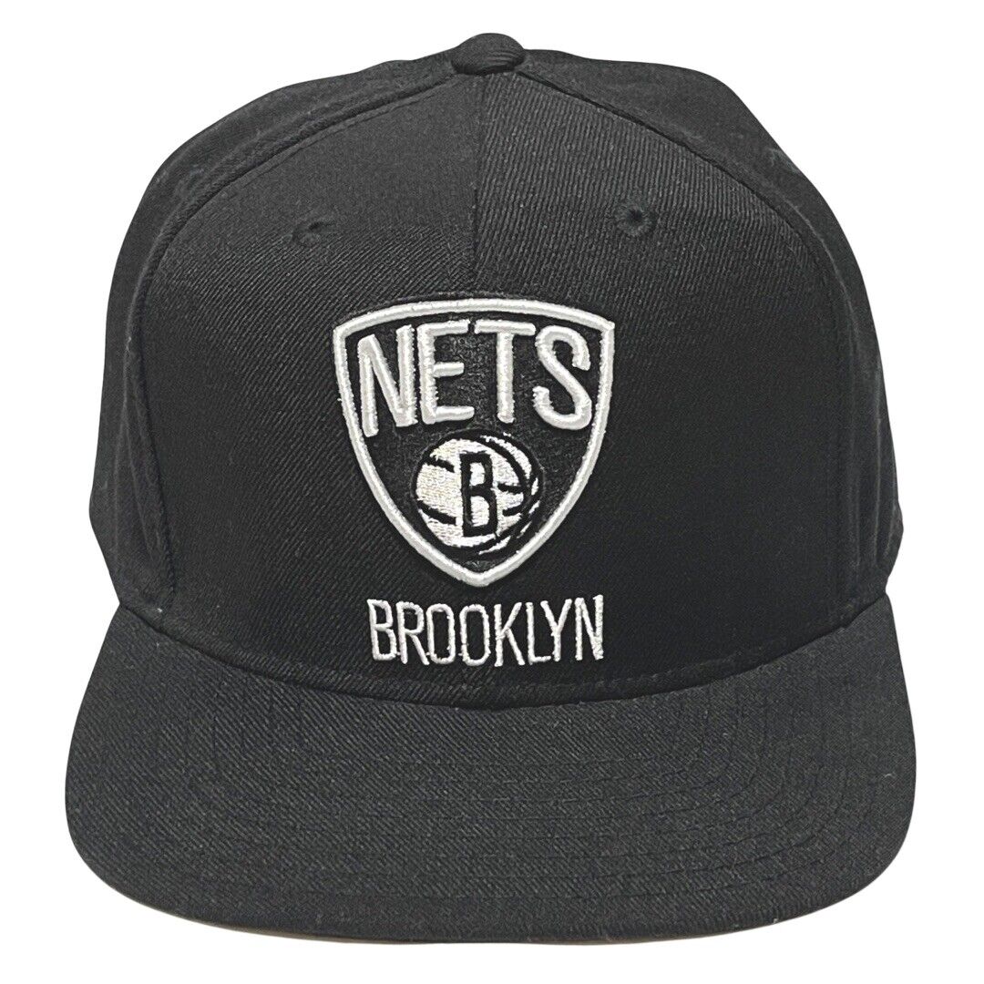 Brooklyn Nets Snapback Hat Adidas Black White NBA Basketball Mens 100% Wool Cap