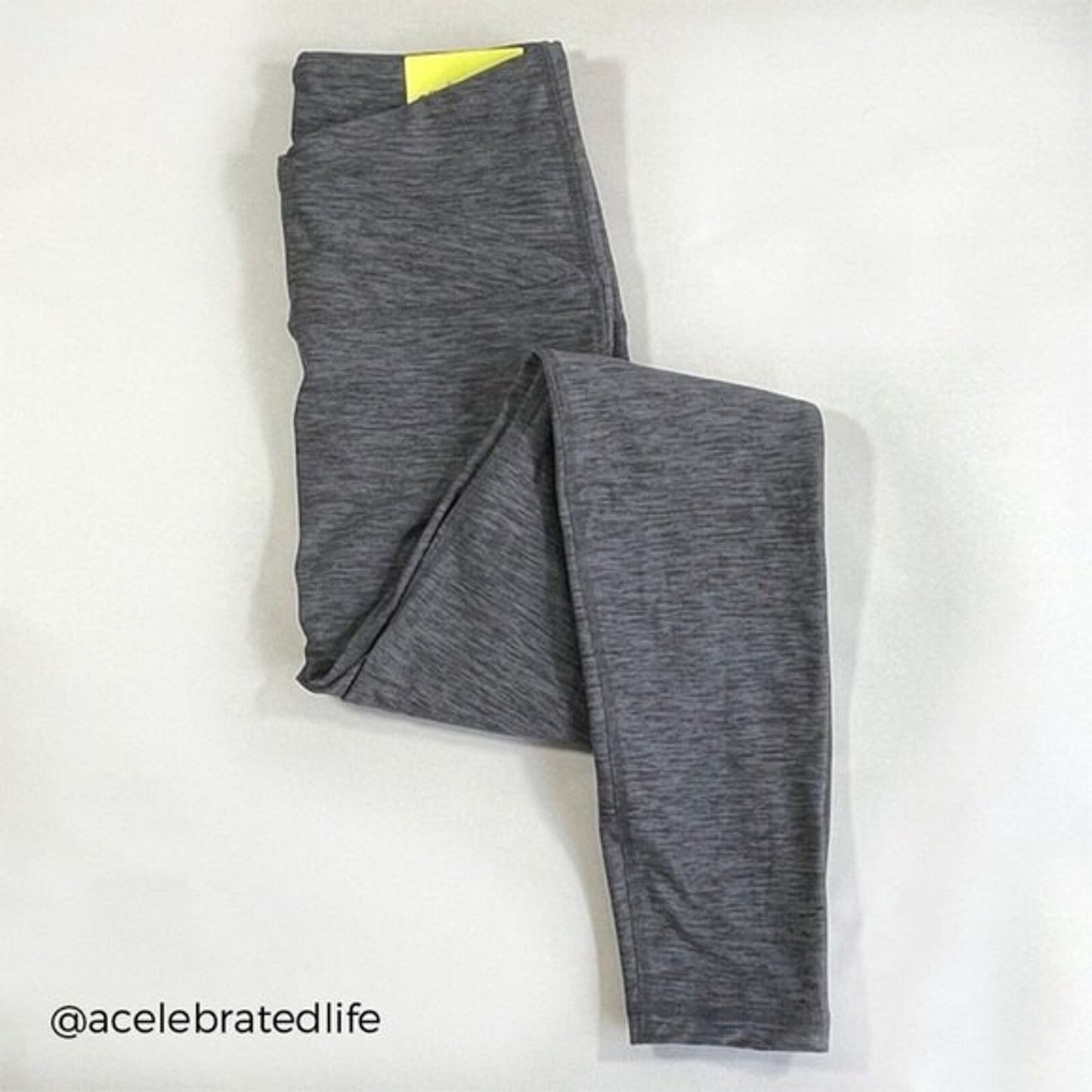 All in Motion Gray Leggings XS Curvy NEW Pocket Cropped Yoga Athleisure Gym