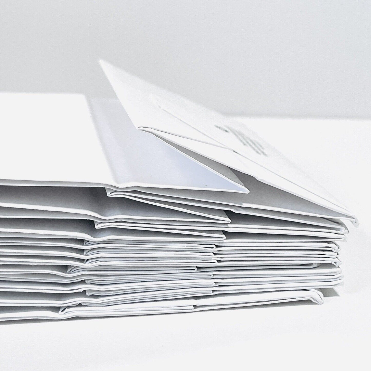 60 Bags White Kraft Paper Gift Bag Shopping Heavy Paper 8.5”x6”x3”